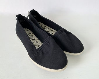 basic editions canvas shoes