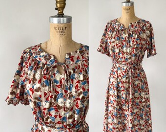 Vintage 70s Dress, 1970s Brown Poly Knit Blue Red Floral Prairie Midi, Flutter Sleeve Keyhole Neckline Trapeze, Boho Peasant Dress, Medium M