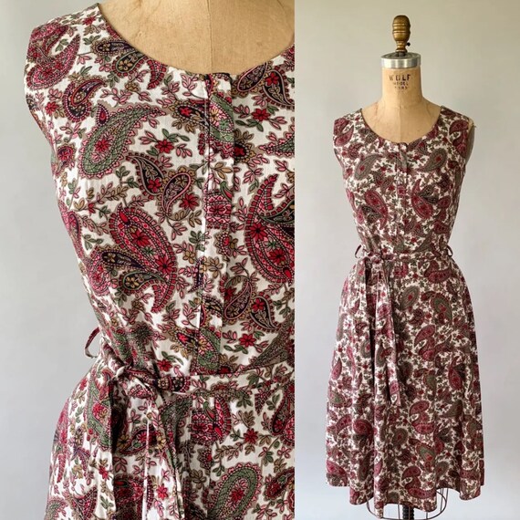 Vintage 50s dress, 1950s pink paisley print dress… - image 1