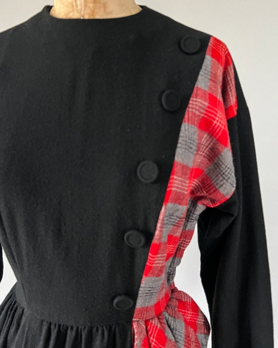 Vintage 40s Dress, 1940s Black Wool Red Plaid Chr… - image 8