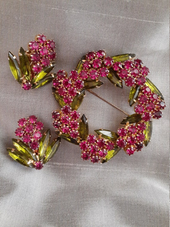 Rhinestone and Earring Set