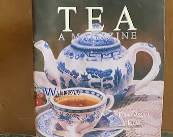 “TEA - A Magazine” Eierbecher aus Porzellan mit Untersetzer aus den 1930er-90er Jahren