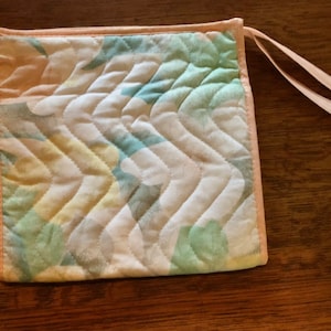 SALE! Storage Travel Case Quilted Floral Fabric circa 1970s