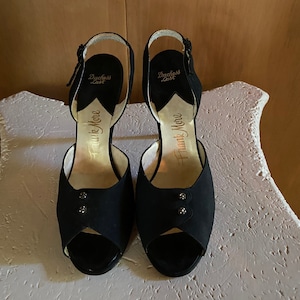 Vintage 1960s Satin Rhinestone Heels - Frank More Duchess Last - Size 8.5