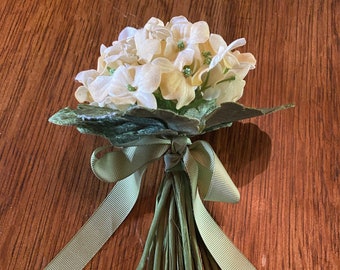 White Silk Hydrangea Floral Bouquet with Grosgrain Ribbon - Wedding - Bridal - Home Decor circa 1980s REDUCED