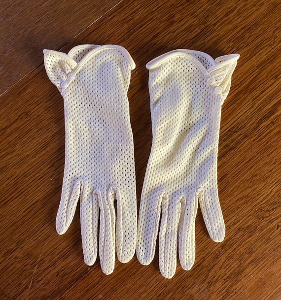 1950s Wrist Gloves Nylon White Size Small - Never… - image 4