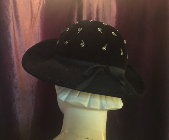 1950s Black Velvet Hat with Mirrored and Silver B… - image 3