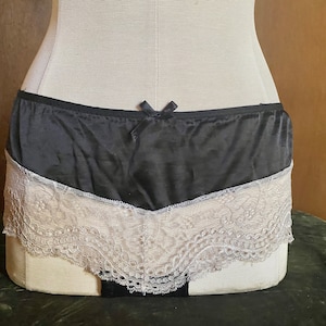 Vintage Panties Low Waist Satin and Lace -  Gate Women’s Lingerie Size 42  circa 1960s REDUCED