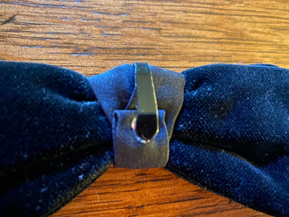 Velvet Satin Bow Tie Vintage circa 1950s REDUCED - image 4