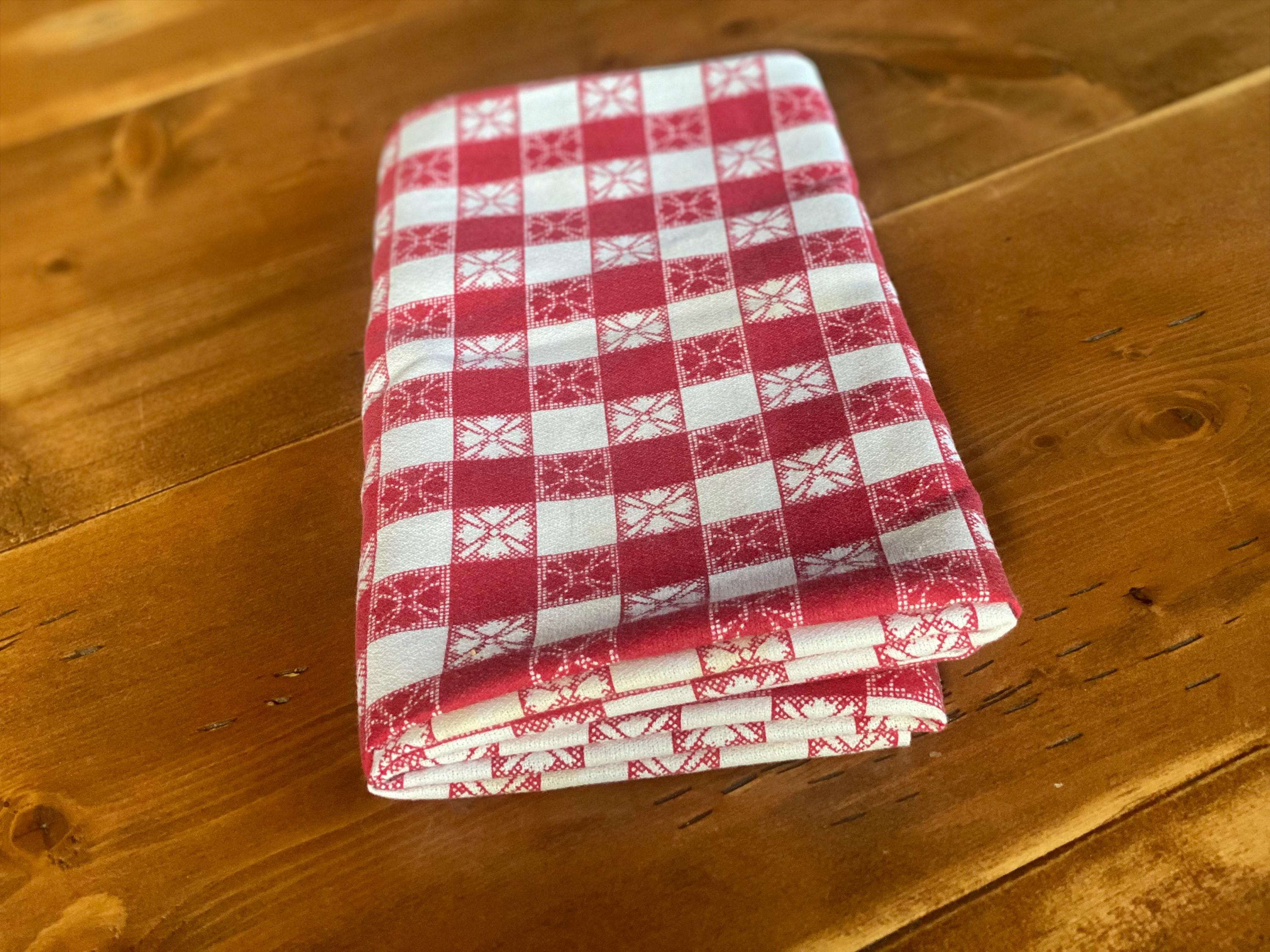 Beautiful velvet tablecloth | Premium AI-generated PSD