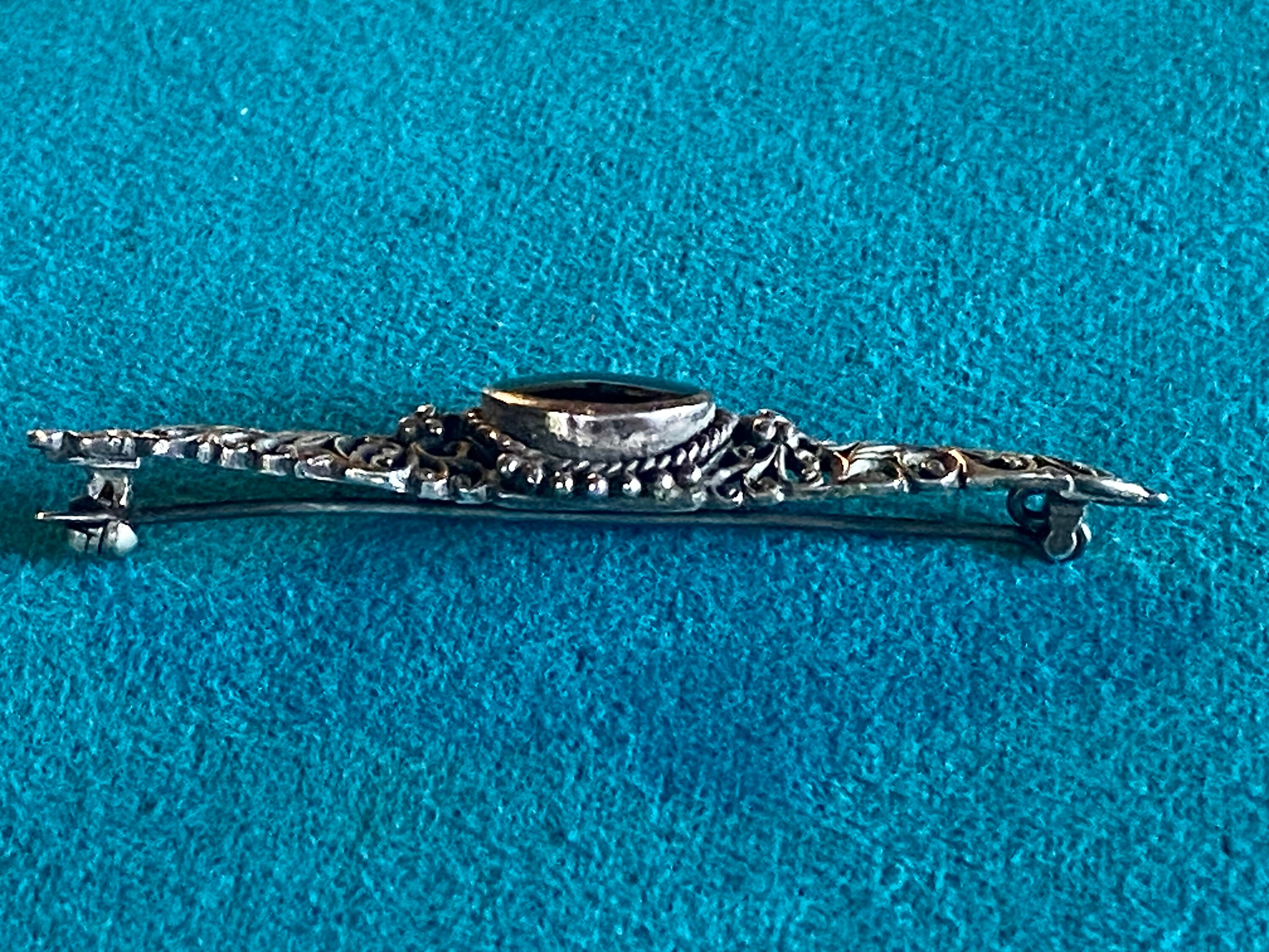 ヴィンテージ バー ブローチ ピン ブラック オニキス シルバー