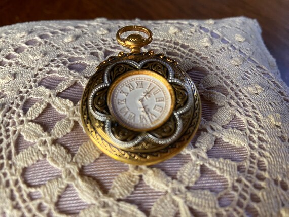 Faux Pocket Watch Pin Bronze and Gold Metal  Can … - image 2