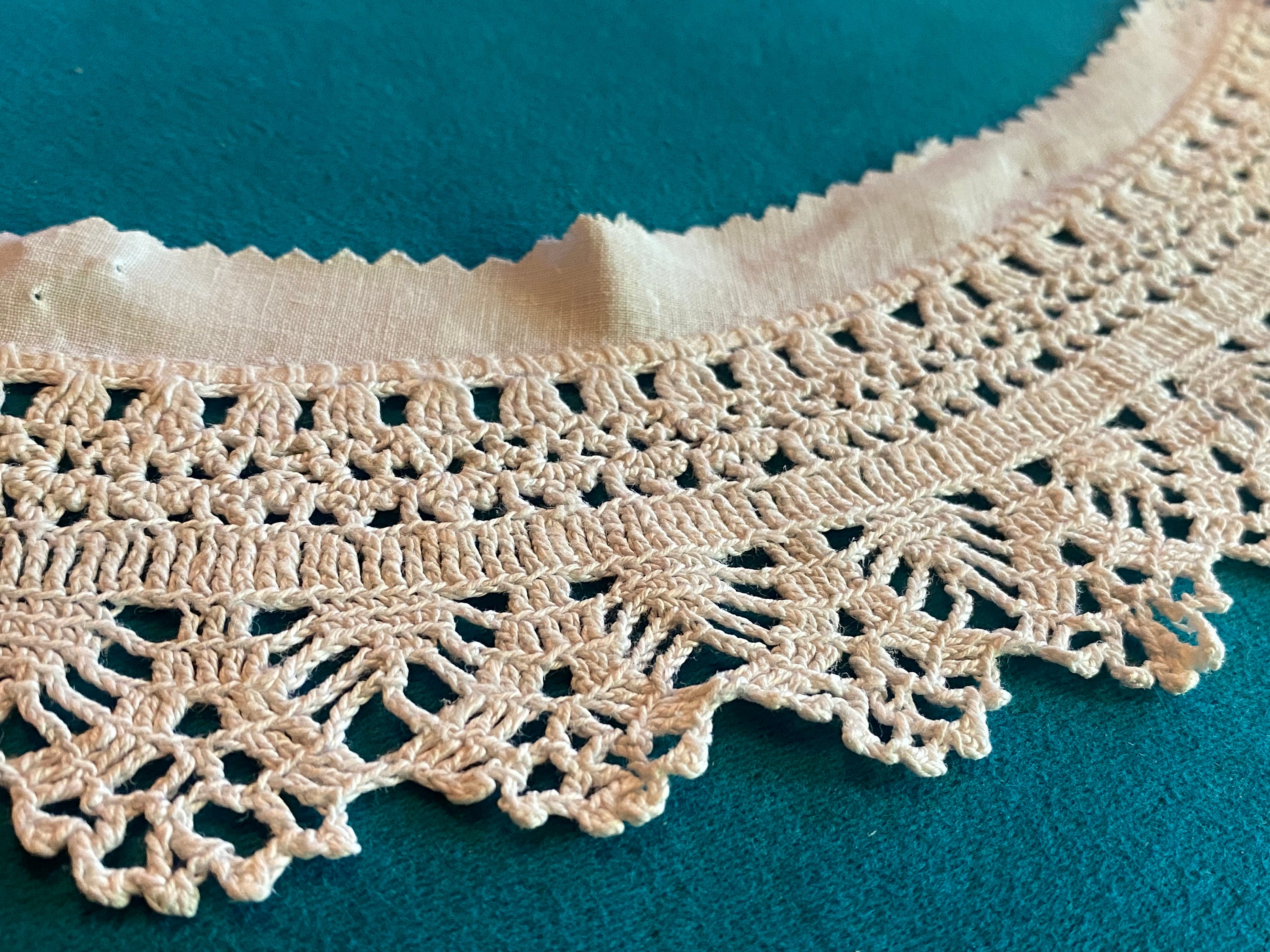 レース アンティークハンドメイドクロシェレース - 1ヤード - 枕の縁