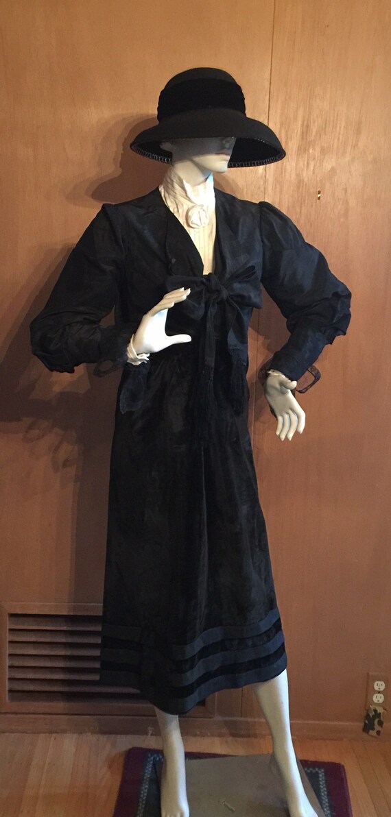 REDUCED PRICE! Edwardian Antique 3 Piece Silk Taff