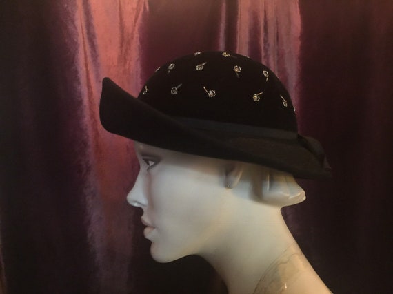 1950s Black Velvet Hat with Mirrored and Silver B… - image 4