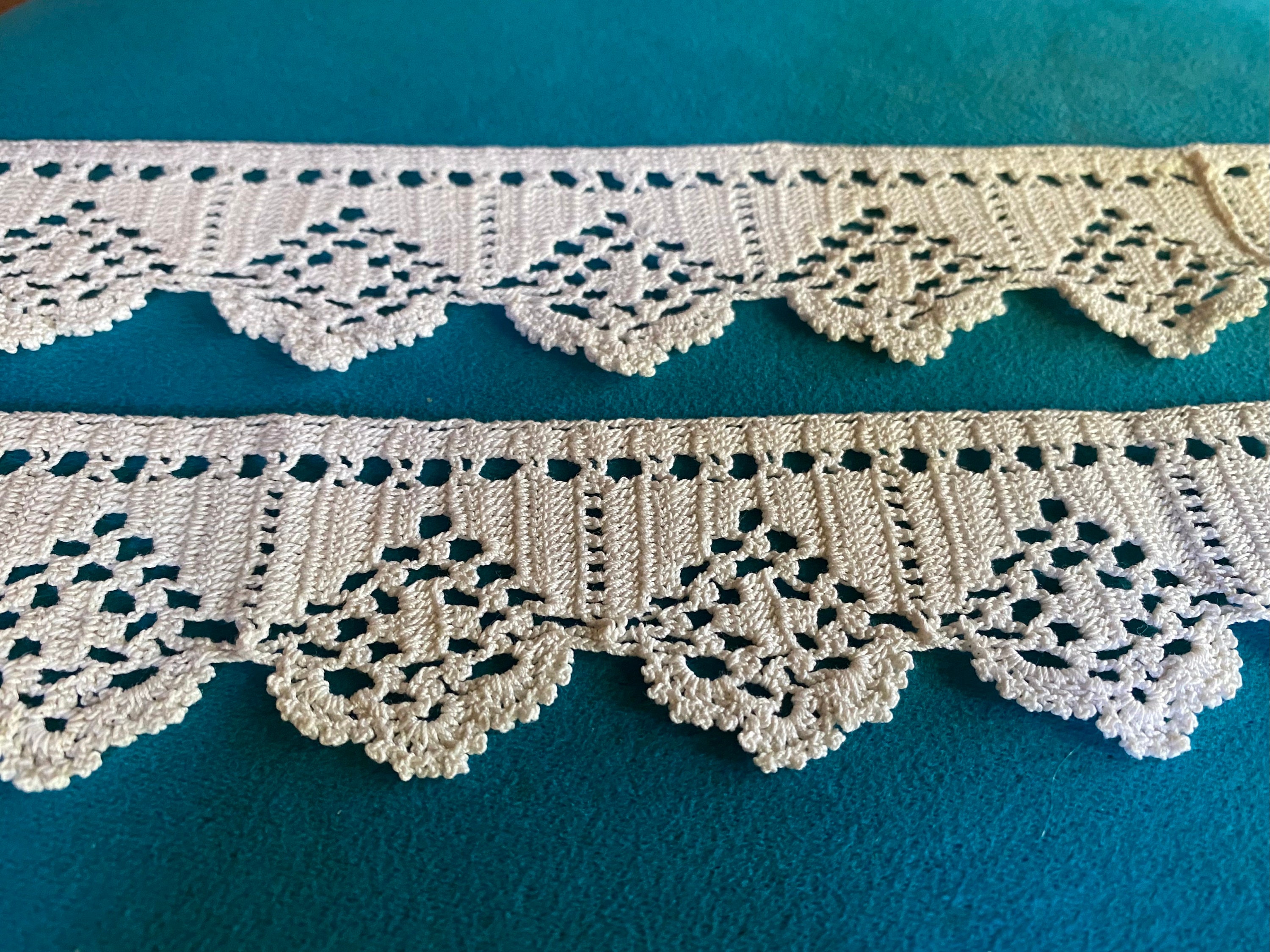 LACE Antique Handmade Crochet and Bobbin Lace - 1 Yard 10 Inches