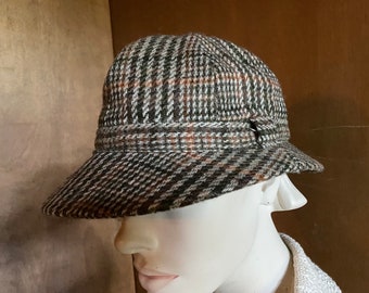 Tartan Plaid 100% Wool Tweed Hat with Brim Quilted Satin Lining Size Small Made in the United Kingdom REDUCED