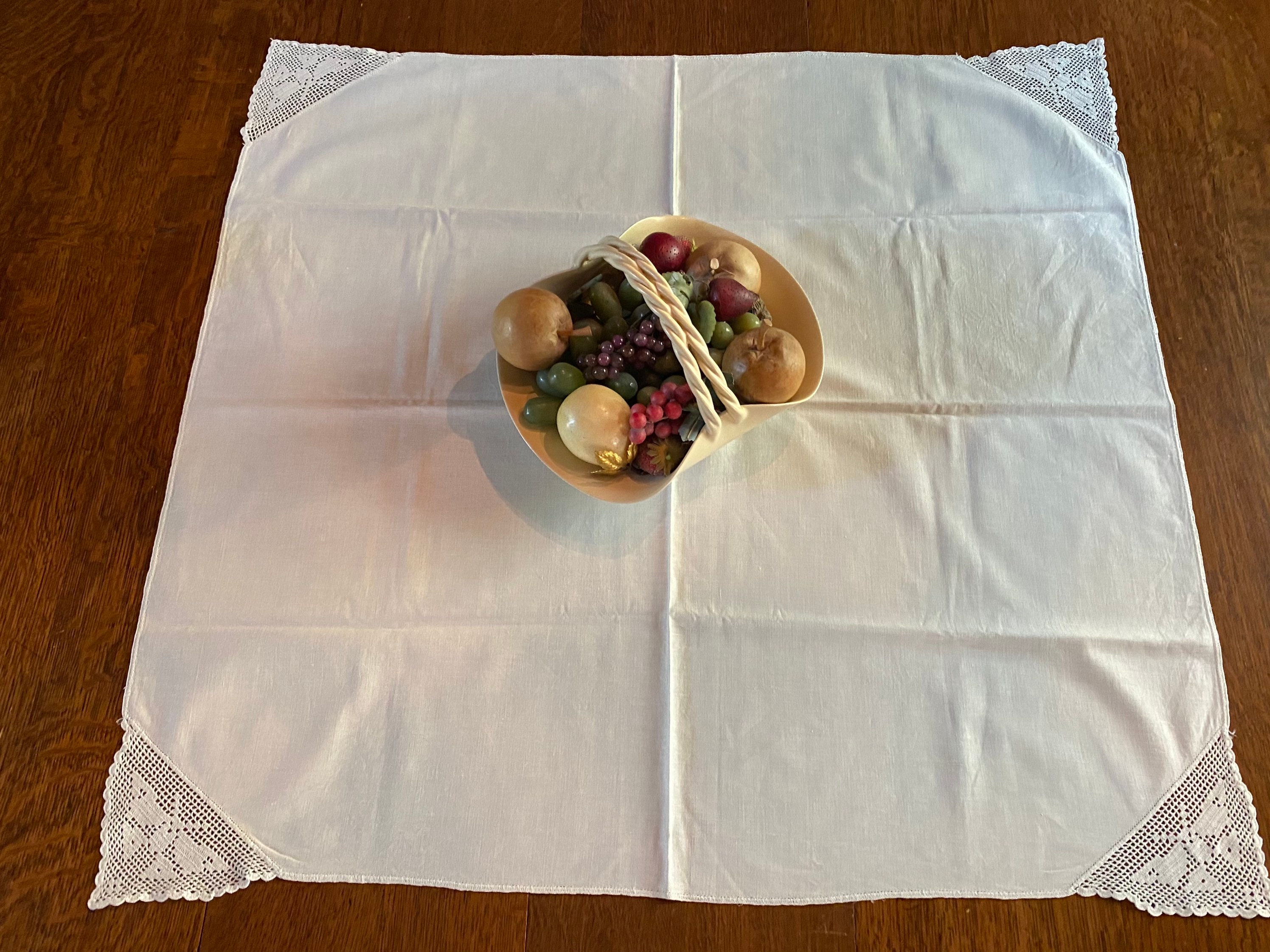 Nappe au crochet en coton fait main pour table ovale