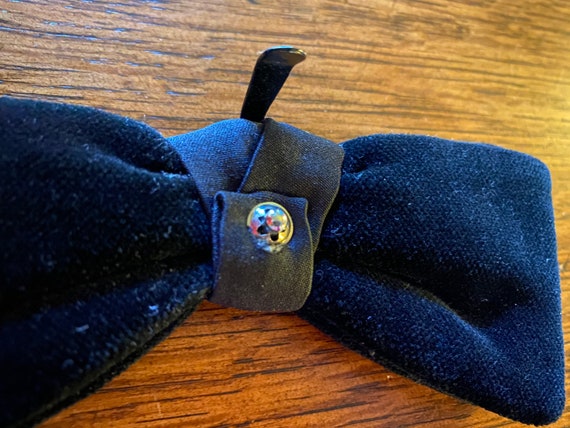 Velvet Satin Bow Tie Vintage circa 1950s REDUCED - image 3