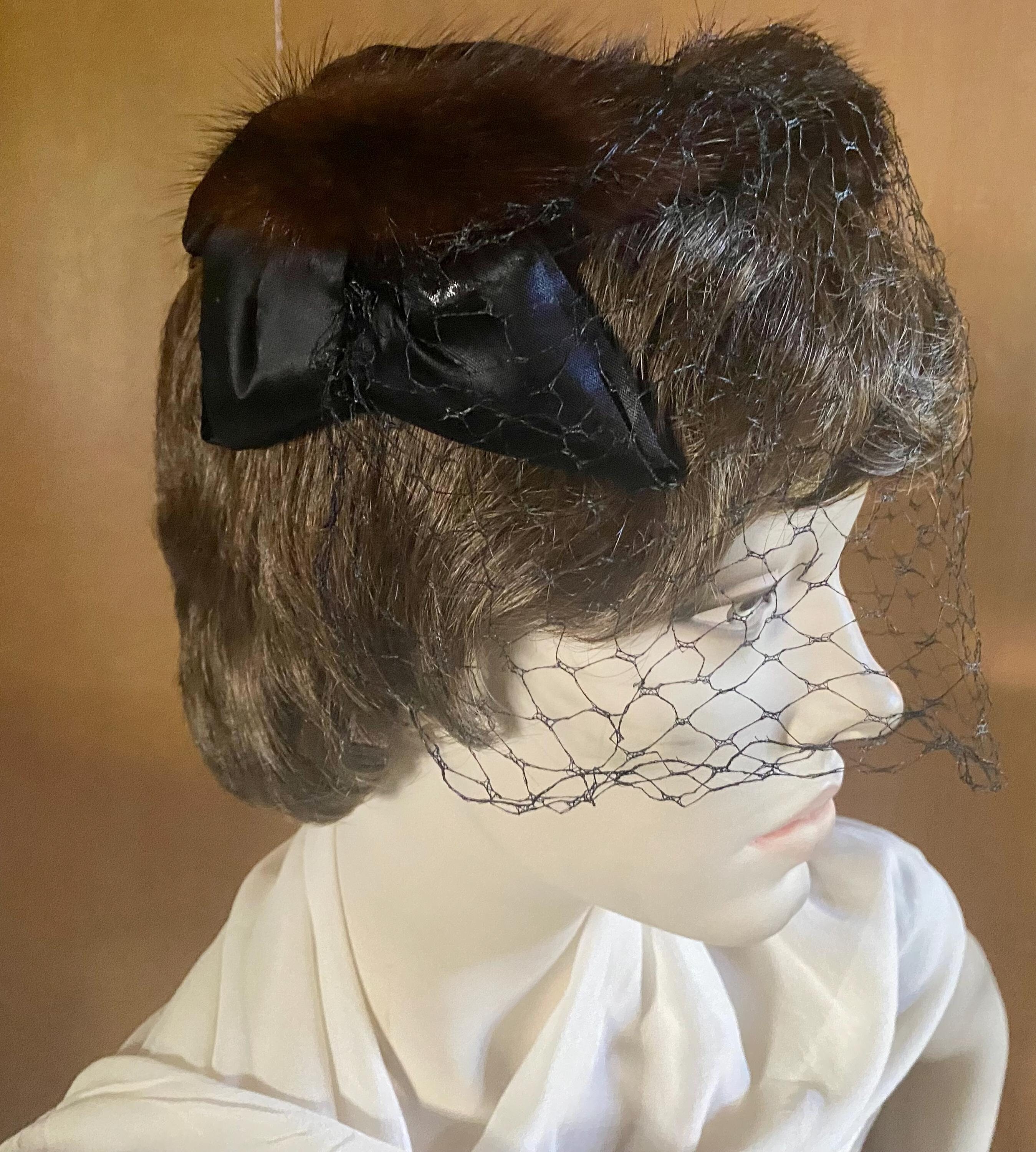 Vintage 1950s Brown Mink Fur Halo Hat Birdcage Veil Velvet Bow Fascinator Vintage 1950s Mink Fascinator: Veiled Halo With Satin Bow - Etsy main image 4