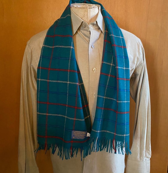 PENDLETON Wool Muffler Scarf circa 1970s Made in