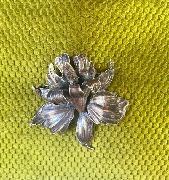 Vintage CINI Sterling Silver Iris Brooch - 1940s Floral Statement