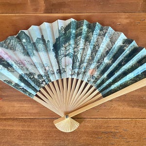 Japanese Hand Held Fan - Folds -  Bamboo Heavy Paper circa 1960s