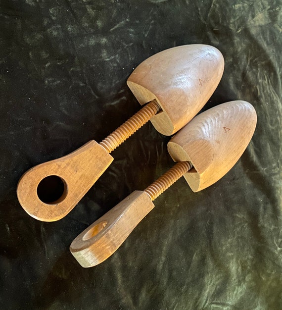 Antique Wood Shoe Trees - Shoe Horn - Shoe Stays … - image 1