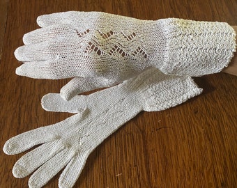 Vintage Gloves Woven Formal Elegant Warmth White circa 1940s