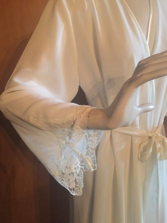 Ivory Chiffon Evening Robe - Lace trim open sleev… - image 3