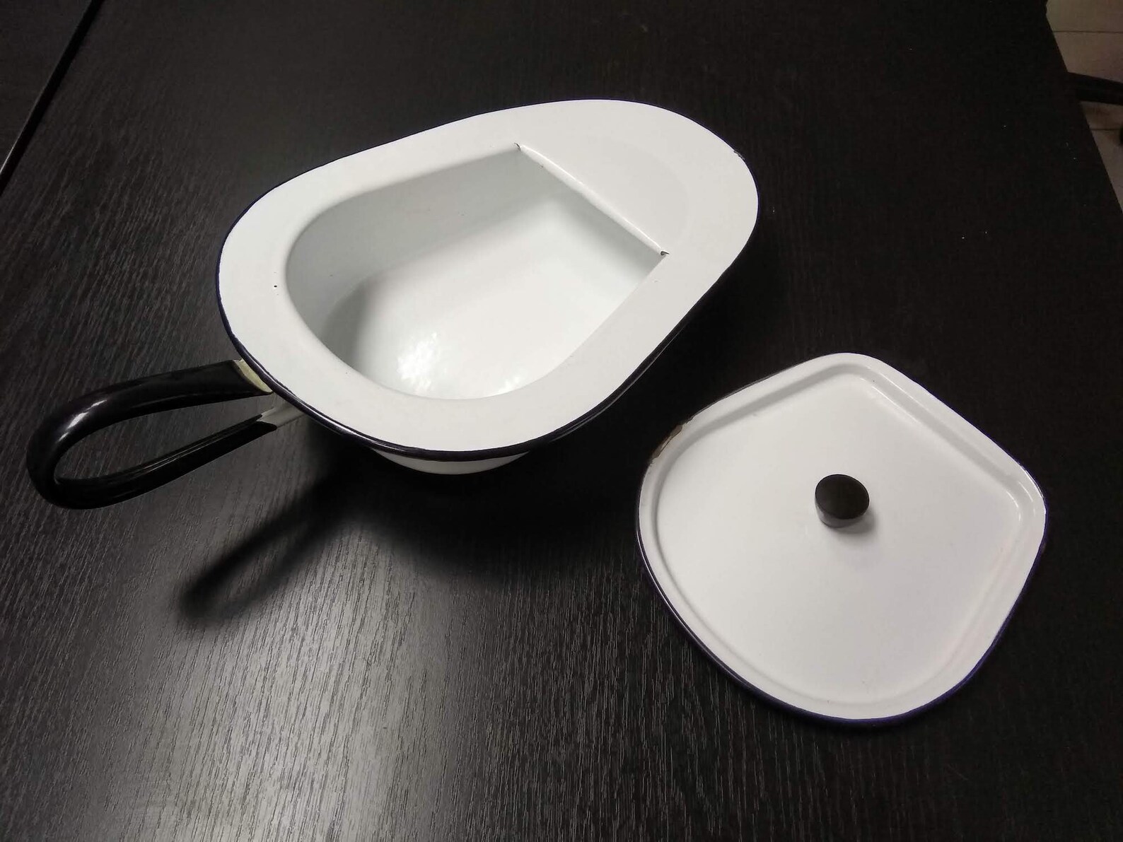 Vintage Enamel Bedpan Hospital Bedpan White Porcelain Etsy