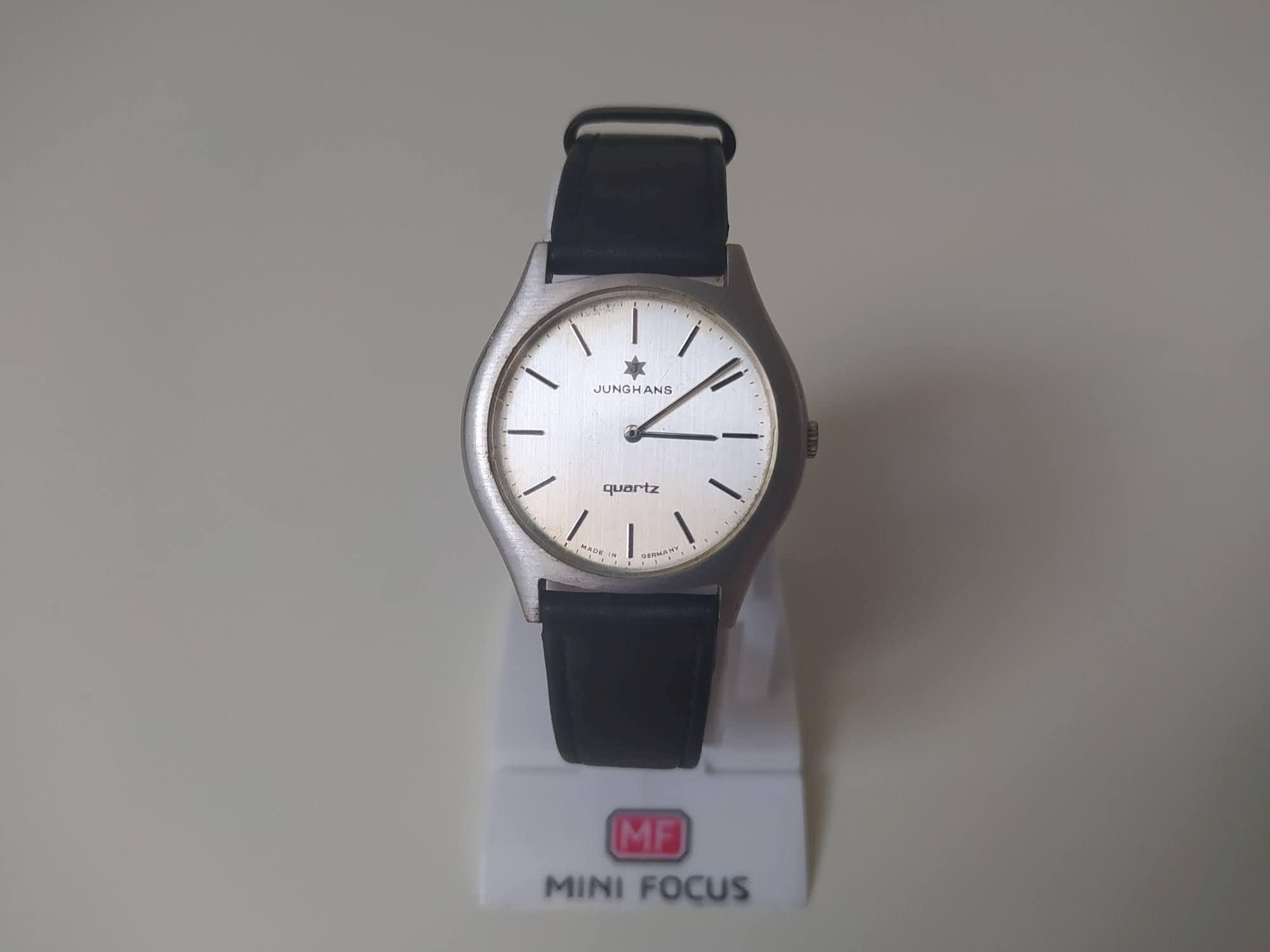 Mini focus watch shop made in
