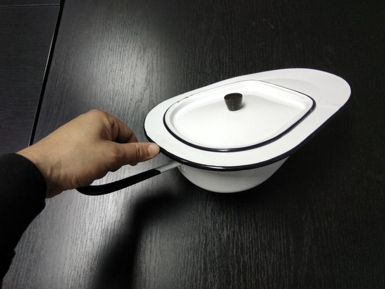 Vintage Enamel Bedpan Hospital Bedpan White Porcelain Etsy