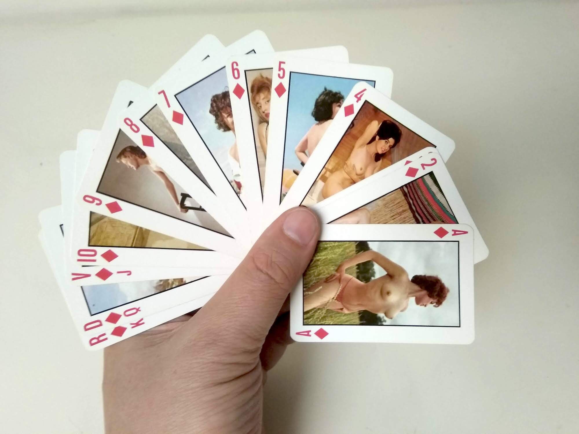 Un jeu de cartes sexy pour s'amuser à deux