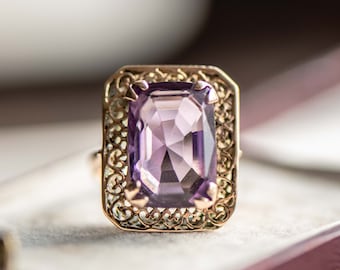 Vintage purple paste gold statement ring, big stone dress jewelry, cocktail jewellery, wife girlfriend birthday anniversary gift idea