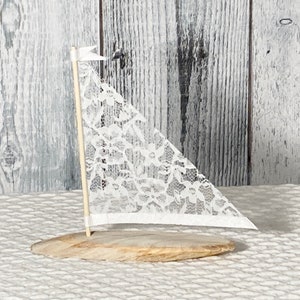 White  Lace Driftwood Sailboat 6 to 8 inches Seaside Nautical Resort Decor Wedding Center Peice