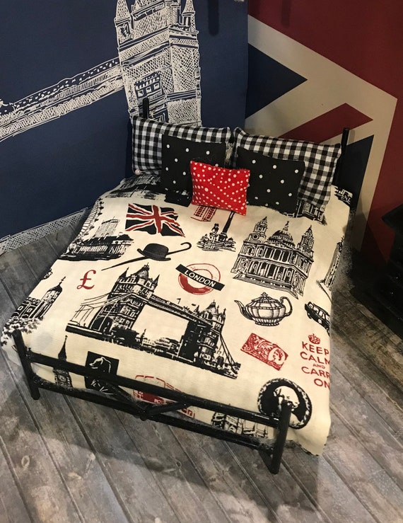 London England Dollhouse Piece Bedding Set 1:12 Miniature Scale