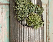 Corrugated Half-Round Wall Bin