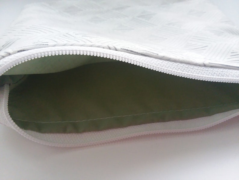 minimalist design organization make up bag zipper pouch white pouch