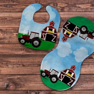 Farm Animals bib and burp cloth set, Farm animal baby shower gift,girl bib,boy burp cloth,baby set,boy gift set,tractor baby set,baby shower