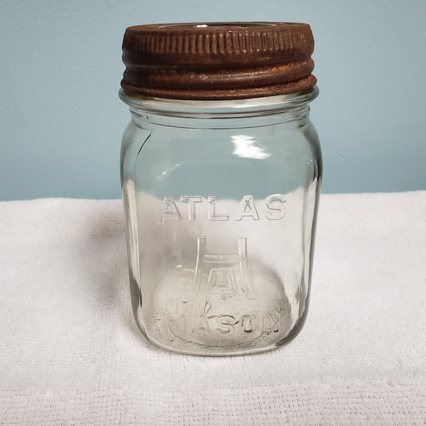 Vintage Hazel Atlas Clear 1-Pint Square Atlas Mason “H Over A” Logo Canning Jar with Glass Atlas EDJ Seal insert and metal ring.