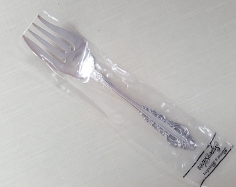 Reed & Barton Royal Silver Majesty Serving Pickle Salad Dessert Fork Stal nierdzewna Sztućce 6,5" Nowe Stare Zapasy Nigdy Nie Używane