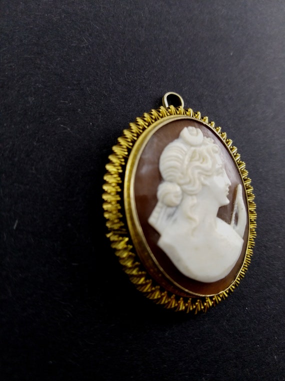 Vintage cameo pendant from 1800 gold-plated with … - image 9