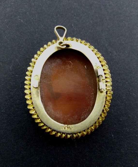 Vintage cameo pendant from 1800 gold-plated with … - image 4