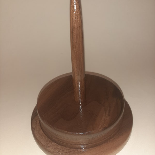 Yarn Butler (Walnut/Natural- 644)