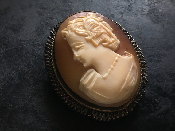 Mid century hand carved genuine shell cameo brooc… - image 5
