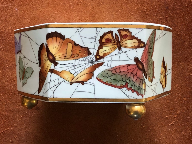 Hand painted 1914 Tressemann and Vogt Limoges butterfly and spiderweb hexagonal planter Wonderful