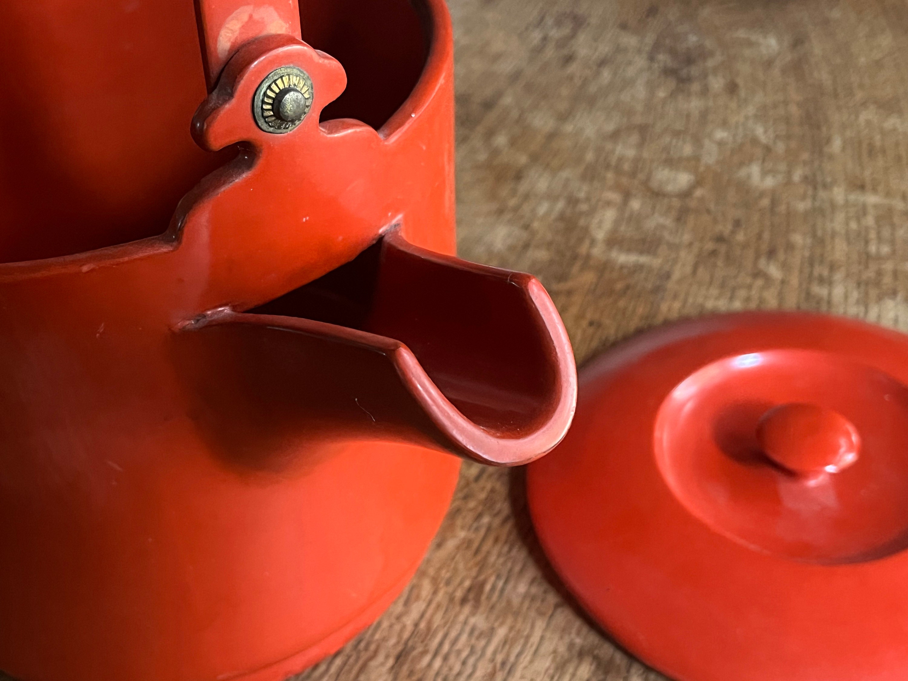 ヴィンテージの大きな赤い漆塗りの銚子酒水差し - Etsy 日本