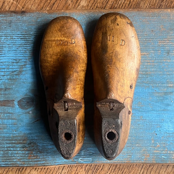 Pair of vintage, articulated, child's wooden shoe lasts