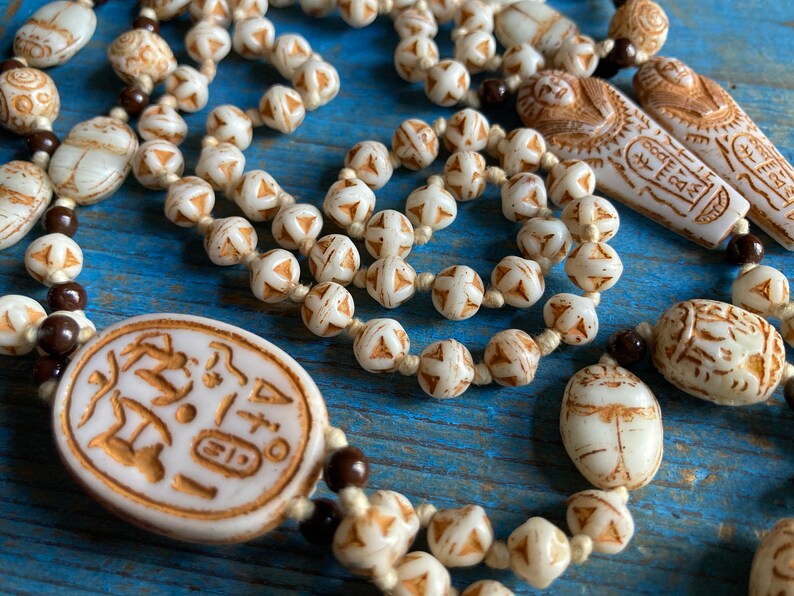 Neiger Egyptian Revival Sautoir necklace from the 1920s